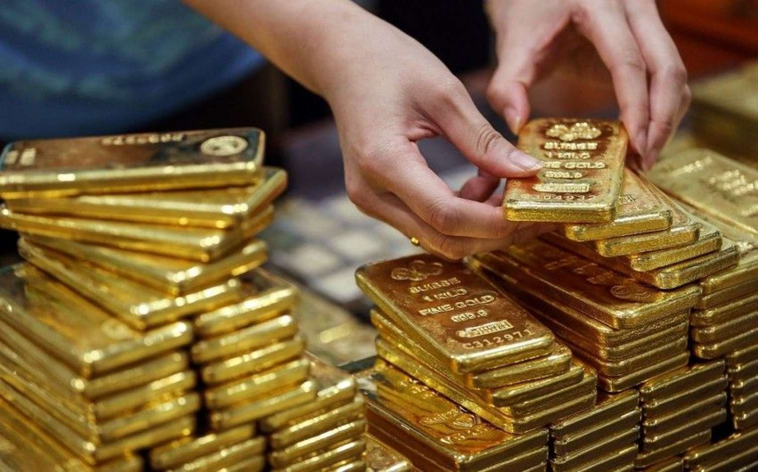 Qızıl üçüncü həftə ardıcıl artımını gözləyir, unsiya 4 540,18 dollara çatdı